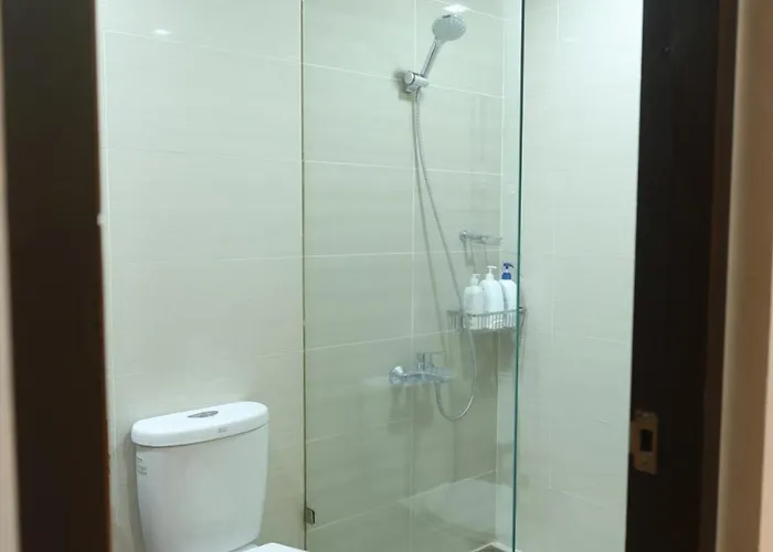 1br At One Uptown In Bgc Апартаменты Манила